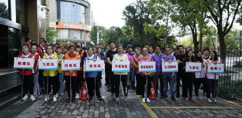 展現(xiàn)追趕精神，奮發(fā)超越活力