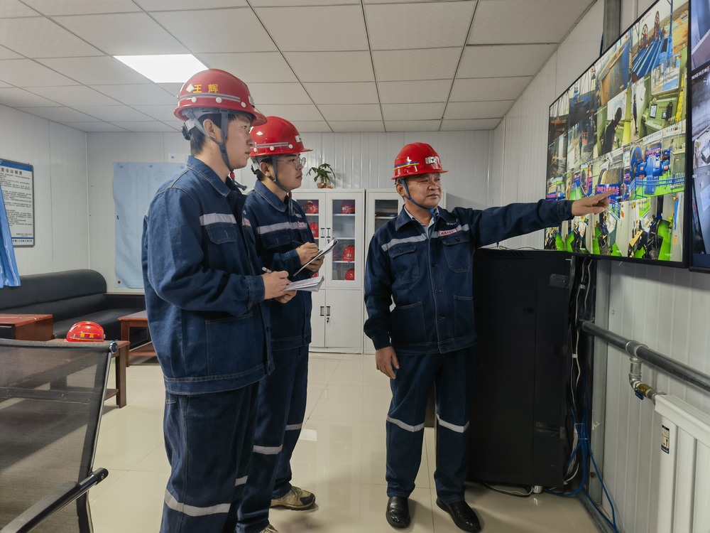 看！陜煤建設(shè)人的別樣團聚